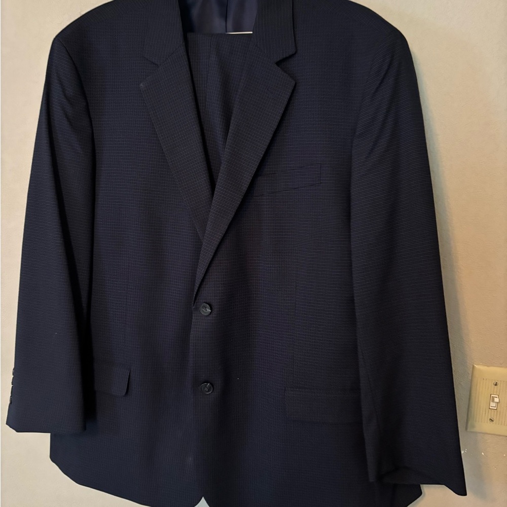 Classic Dark Blue Men's Suit size 52R